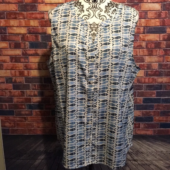 Bass Tops - Bass fish sleeveless top NWOT